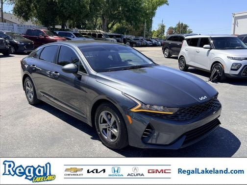 Gravity Gray 2023 Kia K5 LXS