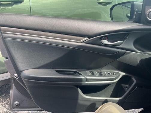 2019 Honda Civic EX-L