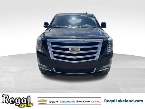 2017 Cadillac Escalade Luxury