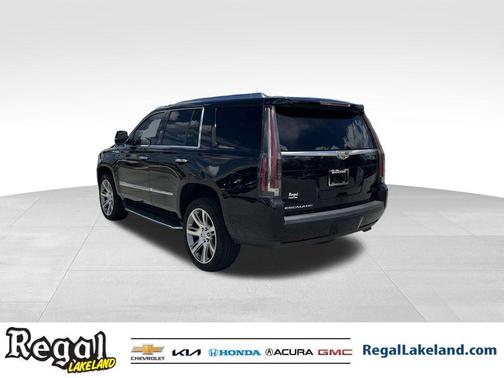 2017 Cadillac Escalade Luxury