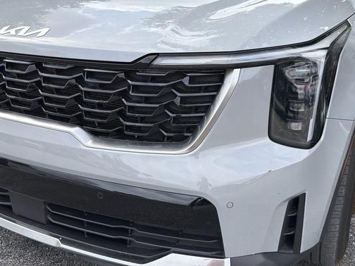Wolf Gray 2024 Kia Sorento S