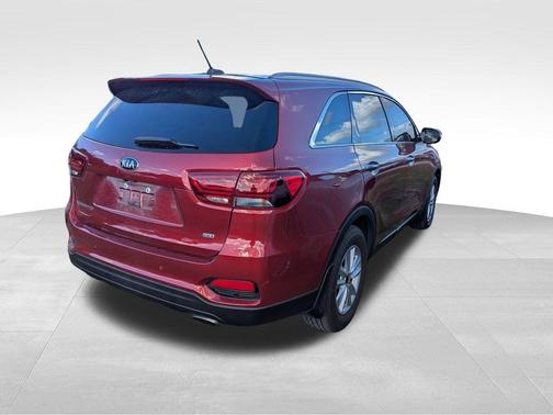 2020 Kia Sorento LX