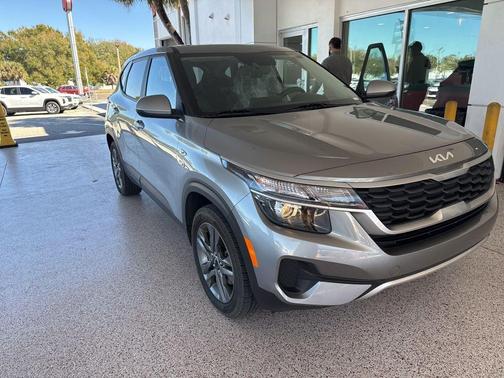 2023 Kia Seltos LX