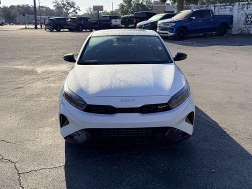 Snow White Pearl 2024 Kia Forte GT