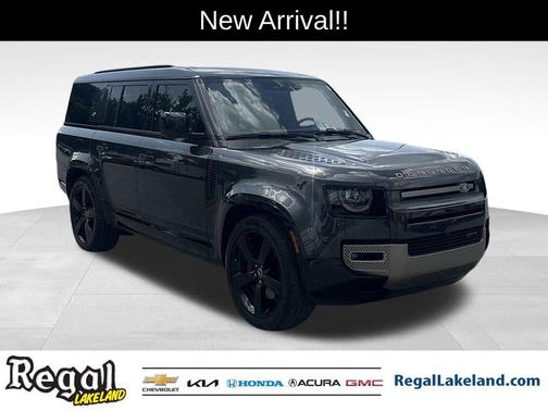 2023 Land Rover Defender X-Dynamic SE