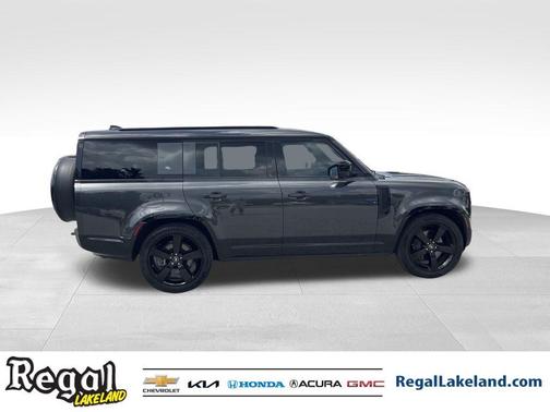 2023 Land Rover Defender X-Dynamic SE