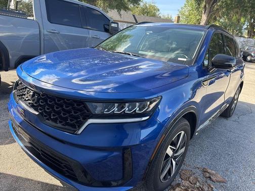 2022 Kia Sorento S