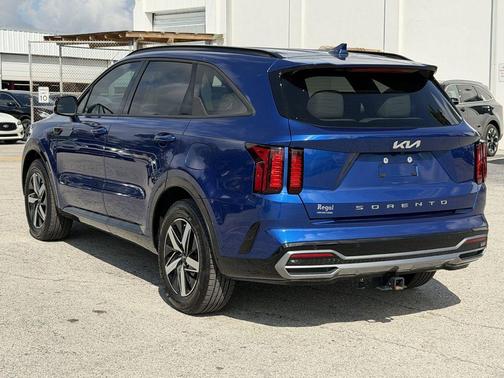 Sapphire Blue 2022 Kia Sorento S