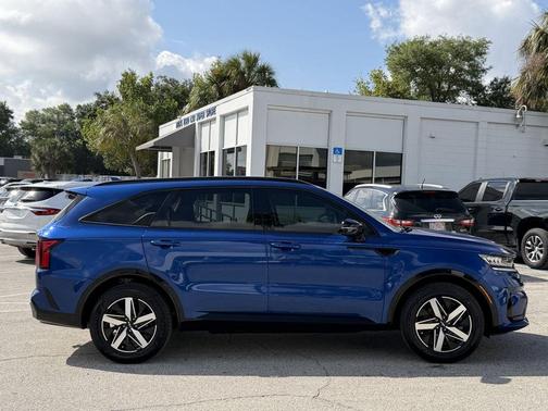 Sapphire Blue 2022 Kia Sorento S