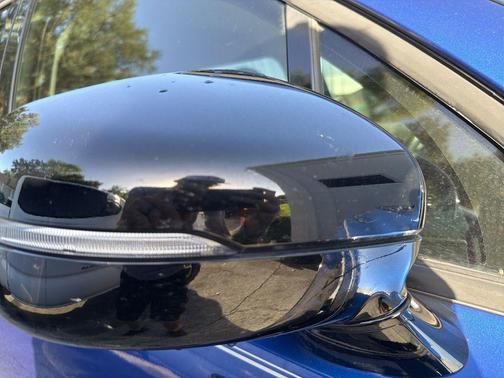 Sapphire Blue 2022 Kia Sorento S