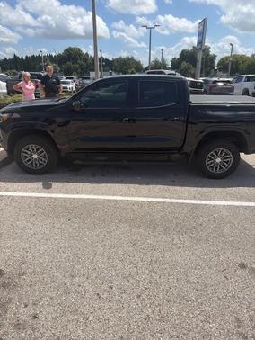 Black 2024 Chevrolet Colorado LT