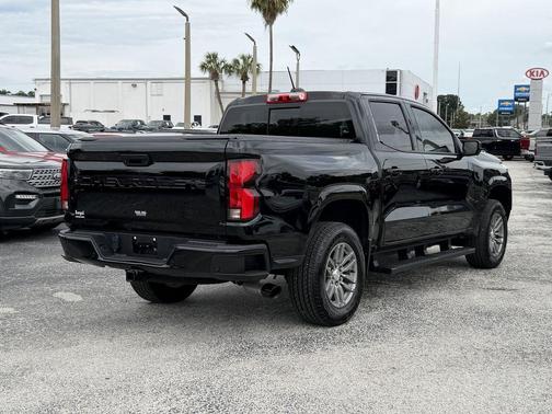 Black 2024 Chevrolet Colorado LT