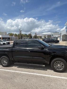 Black 2024 Chevrolet Colorado LT