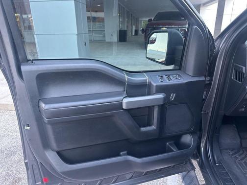 Magnetic 2018 Ford F-150 XLT