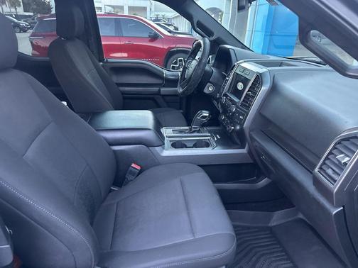 Magnetic 2018 Ford F-150 XLT