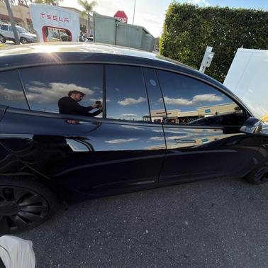 2023 Tesla Model 3 Performance