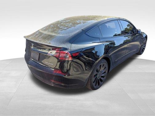 2023 Tesla Model 3 Performance