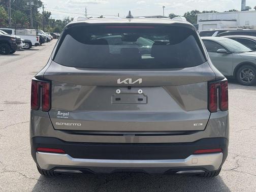 Sand 2026 Kia Sorento Hybrid EX