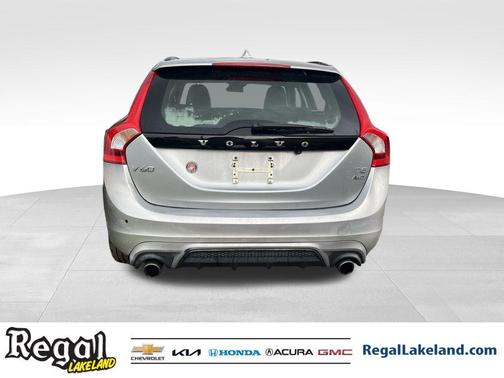 2018 Volvo V60 T5 Dynamic