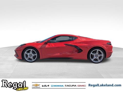 2024 Chevrolet Corvette Stingray w/2LT