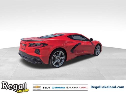 2024 Chevrolet Corvette Stingray w/2LT