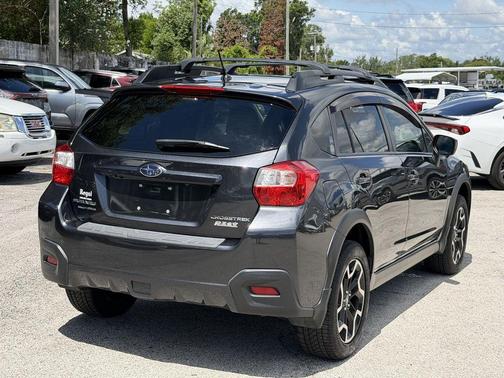 Dark Gray Metallic 2017 Subaru Crosstrek 2.0i Premium