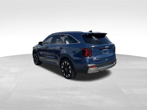 2024 Kia Sorento EX
