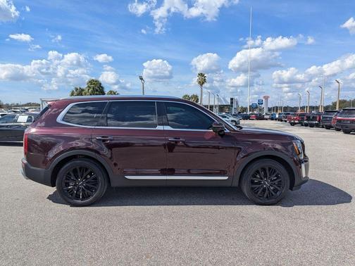 2022 Kia Telluride SX