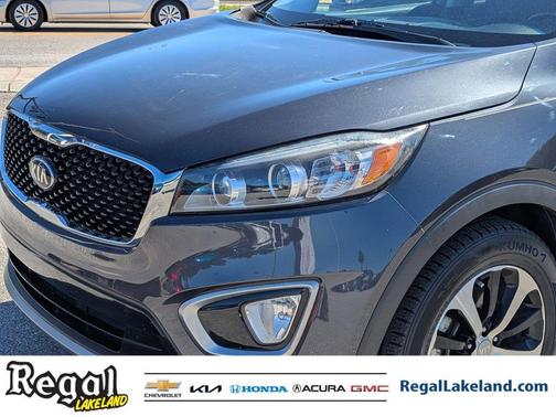 2016 Kia Sorento EX