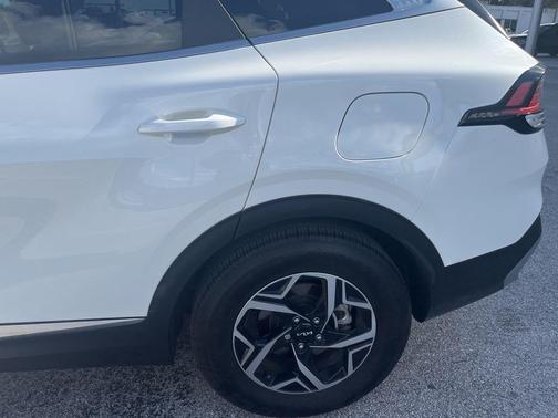 2025 Kia Sportage LX