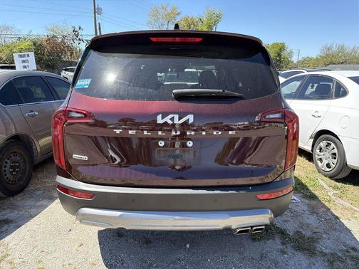 Sangria Red 2022 Kia Telluride S