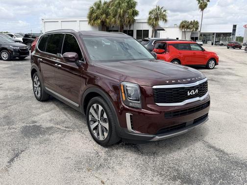2022 Kia Telluride S