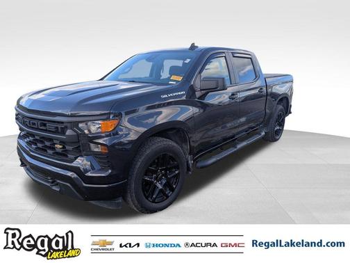 2023 Chevrolet Silverado 1500 Custom