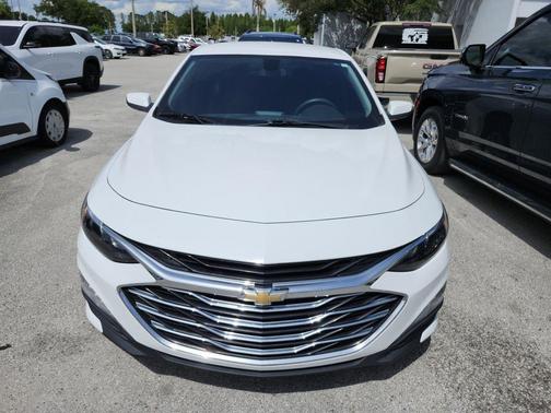 Summit White 2020 Chevrolet Malibu LT