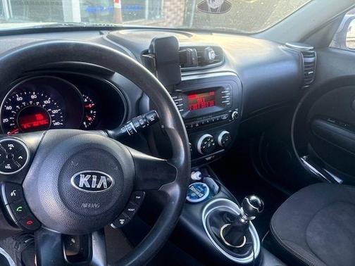 2015 Kia Soul Base
