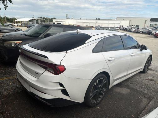 Glacial White Pearl 2023 Kia K5 GT-Line