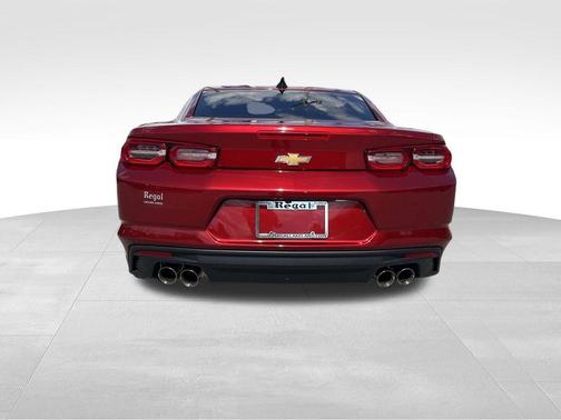 2024 Chevrolet Camaro 2LT