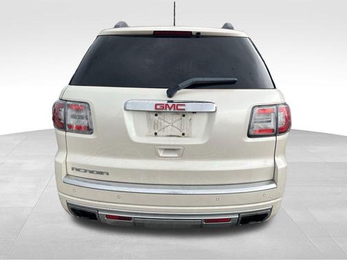2014 GMC Acadia Denali