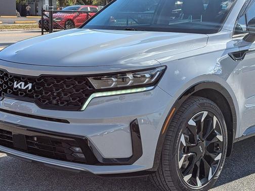 2022 Kia Sorento SX