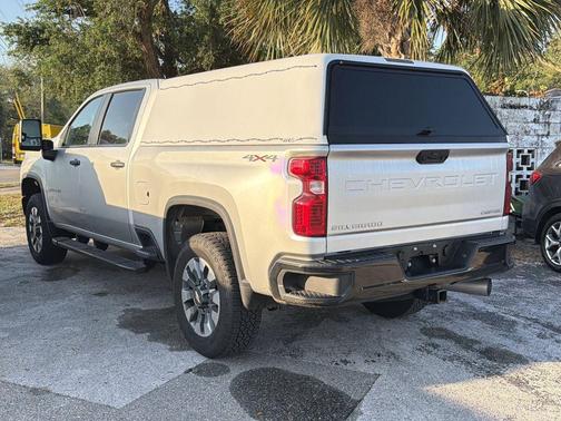 Silver Ice Metallic 2023 Chevrolet Silverado 2500 Custom