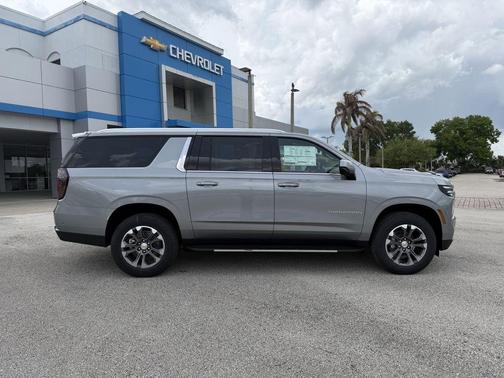 2026 Chevrolet Suburban LS