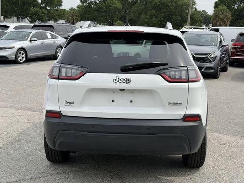 Bright White Clearcoat 2020 Jeep Cherokee Latitude Plus