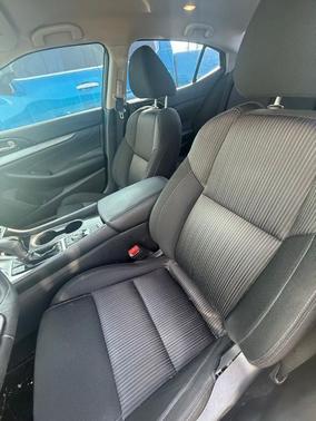 Gun Metallic 2017 Nissan Maxima 3.5 S