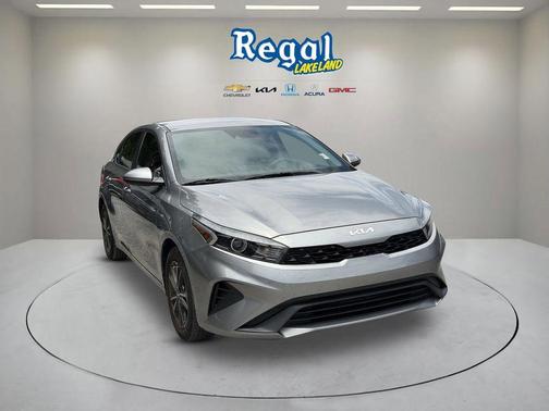 Steel Gray 2024 Kia Forte LXS