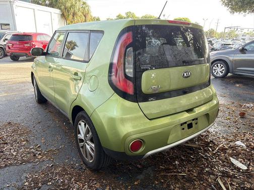 2017 Kia Soul +