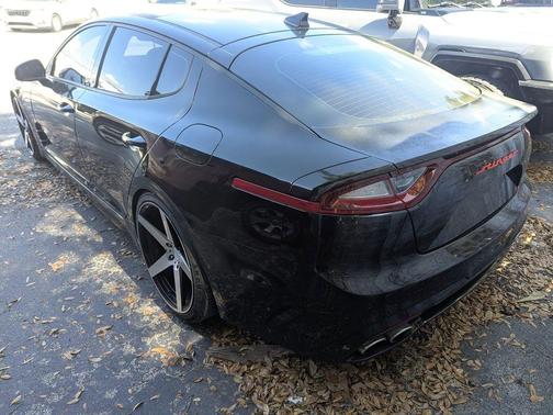 2018 Kia Stinger GT1