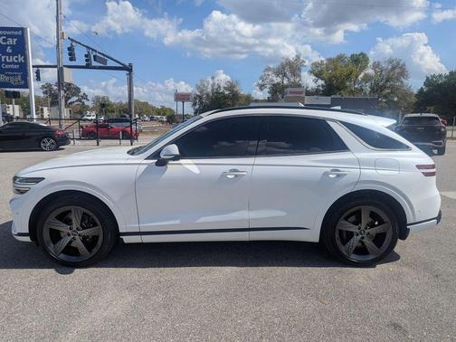 2023 Genesis GV70 2.5T