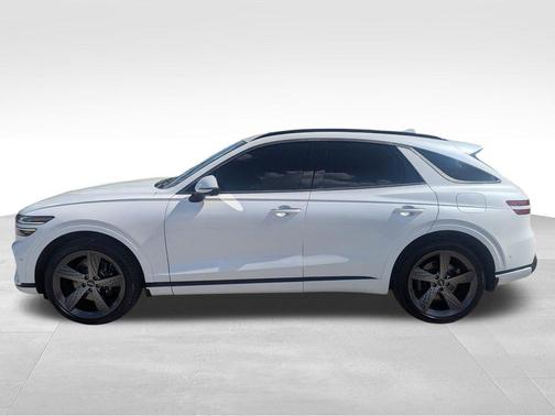2023 Genesis GV70 2.5T