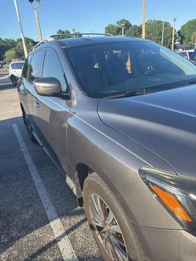 Gun Metallic 2018 Nissan Pathfinder S