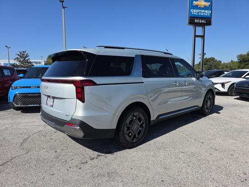 2026 Kia Carnival Hybrid SX